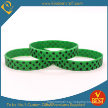 2015 Imprinting personalizado e pulseiras de silicone Debossed (KD1836)